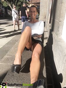 l'amica di mia moglie sempre porca (francesca)