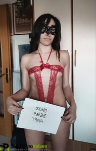 fidanzata porca e vogliosa di cazzi grandi (barby)