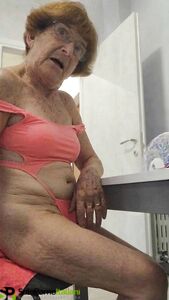 Suocera 80 anni gran fica scopata