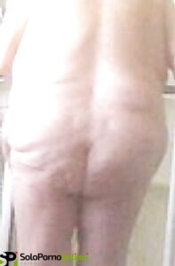 Housewife Tits ass pussy