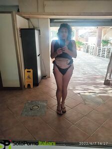 Rosy R.
