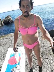 Sono una troia succhia cazzi
