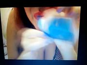 Troietta italiana si masturba in webcam