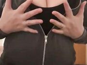 Amanti delle tette ce ne sono?