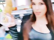 Claudia Loforese Buona Pasqua TikTok