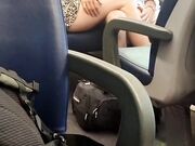 Coppia eccitata in treno lei gran fica