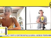 Diletta Leotta in diretta con vestitino scollato