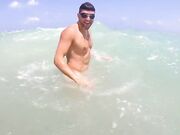 Giornata eccitante in spiaggia nudista con lei Italiana