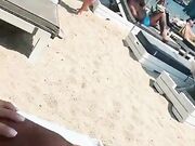 Noemi Blonde in bikini a Mykonos Tiktok