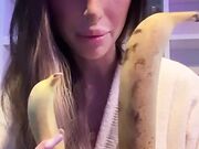 Io personalmente la banana piccola la prendo nel culo