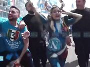 Festa scudetto Napoli Paola Saulino nuda per strada