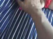 Ti ci infilo la mano nella fica prima di scoparti troia