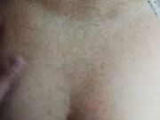 Si gode la mia fica larga prendendomi piano a pecorina