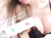 Malena - Secondo voi le calze a rete sono cosi porno?