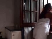 Scopata anale alla finestra coppia italiana