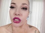 Giada SG anale estremo fisting pissing e ingoio