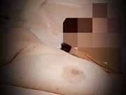 Mia suocera con le tette all’aria mentre fa la penniche
