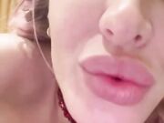 Elena Berlato - Spogliarello sexy rimane nuda OF