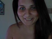 Ragazza italiana tatuata fa la porcella in webcam