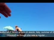 Milf in topless lido di Jesolo