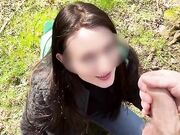 Me la fai una bella schizzata in faccia e in bocca?