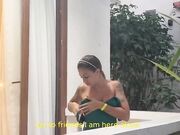Marika inculata da guardone a Zanzibar