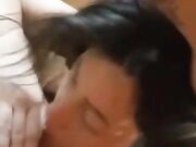 Come mi eccita filmarti mentre me lo succhi cosi