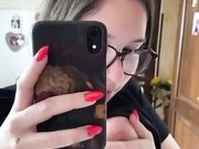 Selfie tette studentessa italiana