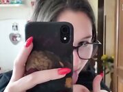 Selfie tette studentessa italiana