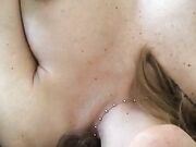 Milfona tettona eccitata