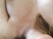 Milfona tettona eccitata