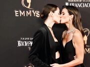 Faccio baciare Miriam Leone e la Canalis con l'I.A.