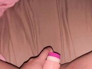 Elena si masturba col vibratore