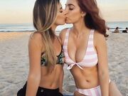Creo baci lesbo personalizzati con l'I.A.