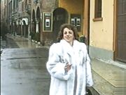 MOGLIE A FERRARA