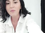 Morettina italiana mostra le tette