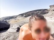 Pompino e scopata in spiaggia coppia nudista