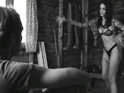 Elodie scena sesso nuda