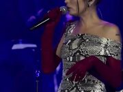 Elodie upskirt in concerto