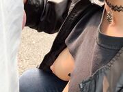 La Cinzia me lo succhia per strada