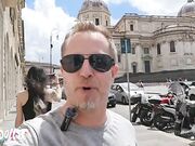 Nemesi pissing e scopata anale italiana tatuata