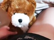 Mi tocco col mio peluche