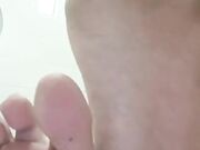Mistress Italiana - In ginocchio e leccami i piedi