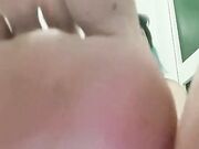 Mistress Italiana - In ginocchio e leccami i piedi