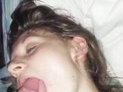 Ragazza spompina per bene