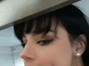 Ragazza spompina
