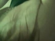 Moglie in tacchia con dildo in fica e cazzo in bocca