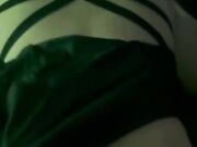 Moglie in tacchia con dildo in fica e cazzo in bocca