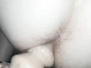Dildo nel culo bagnato e aperto