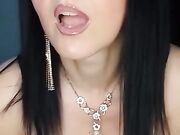 Menalo il cazzo segaiolo - Joi Milf culona